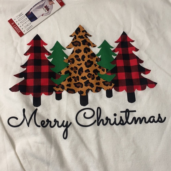 modern canvas Tops - Modern Canvas Merry Christmas Tee